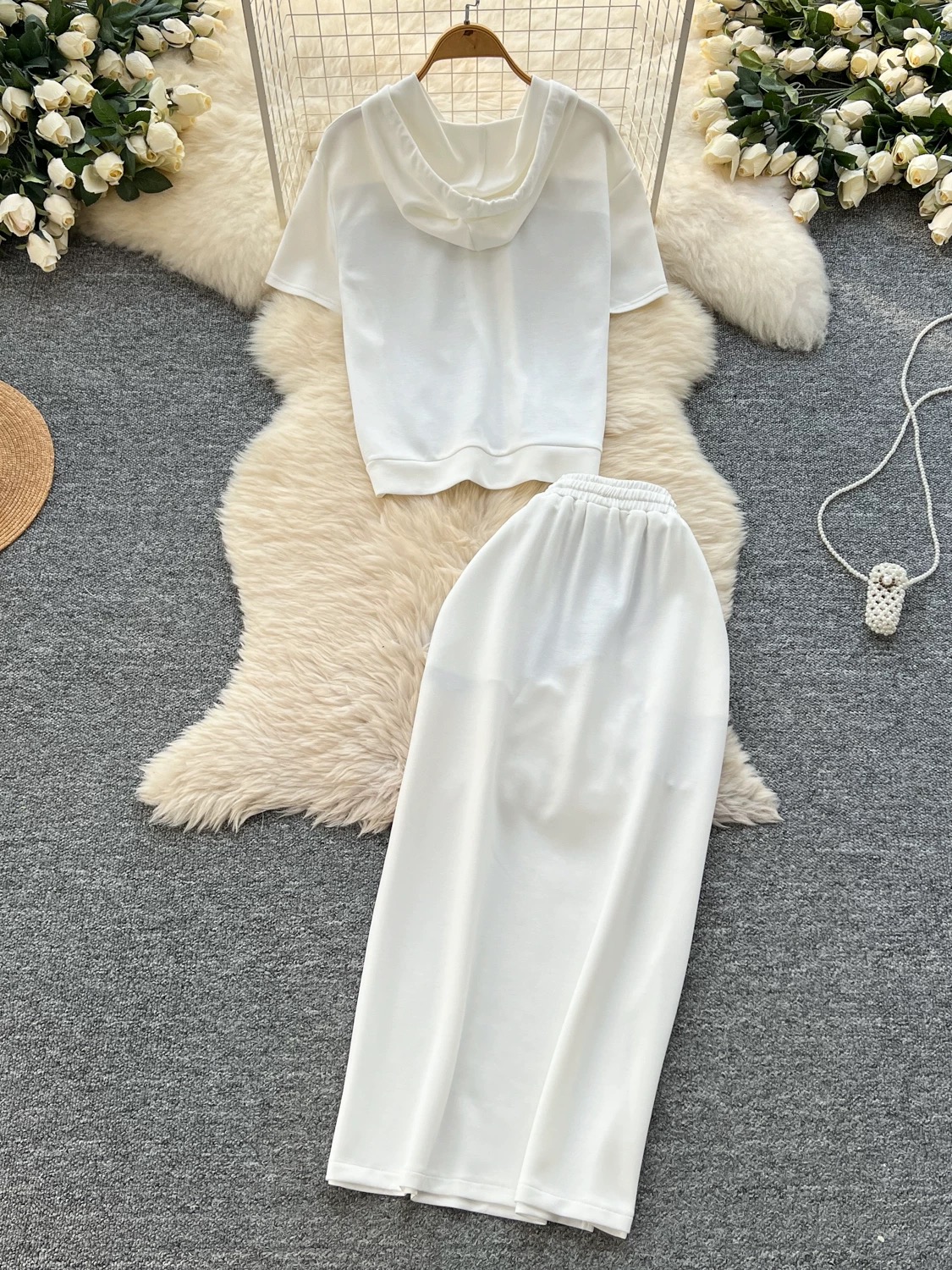 On the front line set DTP159 images